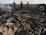 Представители самопровозглашенной "Донецкой народной республики", завладевшие "черными ящиками" из упавшего малайзийского лайнера Boeing 777, собираются передать их экспертам из Малайзии