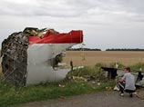 Boeing 777 малайзийских авиалиний, летевший из Амстердама в Куала-Лумпур, потерпел крушение 17 июля в Донецкой области. На борту лайнера находились 298 человек, в том числе 85 детей и 15 членов экипажа Boeing 777 малайзийских авиалиний, летевший из Амстердама в Куала-Лумпур, потерпел крушение 17 июля в Донецкой области. На борту лайнера находились 298 человек, в том числе 85 детей и 15 членов экипажа