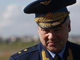 Главком ВВС Виктор Бондарев раскритиковал намерение властей Швейцарии  отказать знаменитой пилотажной группе "Русские витязи" в участии в предстоящем авиашоу в этой стране