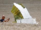 Полная же картина катастрофы может быть реконструирована лишь после сбора обломков Boeing, выкладки из них макета на земле и комплексной оценки полученных лайнером повреждений Полная же картина катастрофы может быть реконструирована лишь после сбора обломков Boeing, выкладки из них макета на земле и комплексной оценки полученных лайнером повреждений