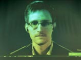 Бывший сотрудник американских спецслужб Эдвард Сноуден подал документы на продление ему срока пребывания на территории России