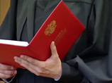 В Свердловской области суд отобрал дочь у женщины, насмерть заморозившей двух сыновей В Свердловской области суд отобрал дочь у женщины, насмерть заморозившей двух сыновей