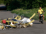 Эксперты ОБСЕ прибыли к месту падения малайзийского Boeing и начали работу в районе трагедии