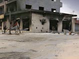 Охваченную боями между военными и боевиками Ливию покидают российские и западные дипломаты Охваченную боями между военными и боевиками Ливию покидают российские и западные дипломаты