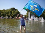 День ВДВ: купание в московских фонтанах дополнят крестным ходом День ВДВ: купание в московских фонтанах дополнят крестным ходом