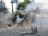 В Донецке разрушена школа, в городе взрывы, передвижение тяжелой техники
В Донецке разрушена школа, в городе взрывы, передвижение тяжелой техники