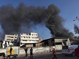 Согласно сообщению палестинского информаагентства Maan, израильские ВВС уже через несколько минут после вступления в силу семичасового прекращения огня, объявленного Израилем, атаковали жилой дом в городе Газа