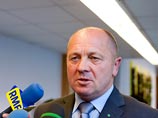 Министр сельского хозяйства и развития села Польши Марек Савицкий направил трем еврокомиссарам официальные письма с просьбой компенсировать потери от запрета на поставки в Россию польских овощей и фруктов Министр сельского хозяйства и развития села Польши Марек Савицкий направил трем еврокомиссарам официальные письма с просьбой компенсировать потери от запрета на поставки в Россию польских овощей и фруктов