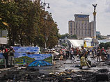 К утру 11 августа на площади были демонтированы практически все палатки на обеих сторонах Крещатика и на прилегающих улицах