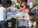Почти две трети россиян поддерживают политику Путина в украинском вопросе, выяснили социологи Почти две трети россиян поддерживают политику Путина в украинском вопросе, выяснили социологи