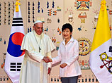 Половина китайцев, собиравшихся приехать в Сеул на встречу с Папой Франциском, пропали. Возможно, они арестованы