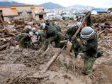 В Хиросиме продолжаются поиски жертв оползней, а на юге Японии из-за дождей эвакуируют более 100 тыс. человек