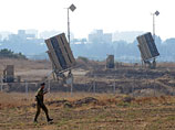 Выпущенная с территории сектора Газа ракета попала прямо в синагогу на юге Израиля, три человека пострадали