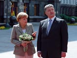 Канцлер Меркель прибыла в Киев, проводит переговоры с Порошенко