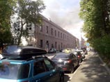 На юге Москвы сгорел склад, площадь пожара достигала 1000 кв. м