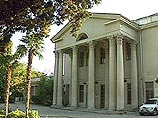 В Крыму на грани разрушения находится Ялтинский театр имени Чехова В Крыму на грани разрушения находится Ялтинский театр имени Чехова