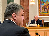  Переговоры двух лидеров продолжались около двух часов. Российский президент охарактеризовал их как "позитивные", его украинский коллега, напротив, назвал "очень сложными и тяжелыми"