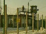 Как отмечает издание, в настоящее время областной избирком отправил запросы в управление ФСБ и колонию №1 для проверки информации о судимости кандидата в главы Мокроусовского района Владимира Муратова Как отмечает издание, в настоящее время областной избирком отправил запросы в управление ФСБ и колонию №1 для проверки информации о судимости кандидата в главы Мокроусовского района Владимира Муратова