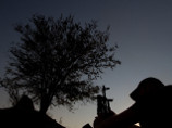 Доклад ООН: за месяц боев на востоке Украины погибли более 1,2 тысячи человек Доклад ООН: за месяц боев на востоке Украины погибли более 1,2 тысячи человек