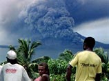 В Исландии и Папуа - Новой Гвинее начались извержения вулканов. Есть угроза авиасообщению