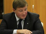 В субботу врио губернатора области Андрей Турчак взял расследование под личный контроль и распорядился приставить к Шлосбергу круглосуточную охрану В субботу врио губернатора области Андрей Турчак взял расследование под личный контроль и распорядился приставить к Шлосбергу круглосуточную охрану