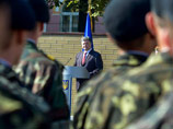 Президент Украины Петр Порошенко обвинил Россию в понедельник в "прямой и неприкрытой агрессии" и отметил, что это внесло изменения в баланс сил в противостоянии Киева и пророссийских сепаратистов на юго-востоке страны