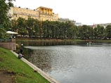 На Патриарших прудах состоится концерт "Музыка на воде" с Хиблой Герзмавой На Патриарших прудах состоится концерт "Музыка на воде" с Хиблой Герзмавой
