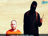 По мнению экспертов, не исключено, что террорист, который на записи предположительно казнил Сотлоффа, является также и убийцей другого американского журналиста - Джеймса Фоули