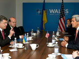 Коснувшись встречи госсекретаря США Джона Керри с украинским президентом Петром Порошенко, она подтвердила, что на ней рассматривалось в том числе очередное заседание контактной группы по урегулированию ситуации на юго-востоке Украины