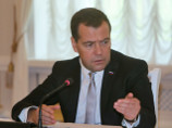 Дальнейшее введение санкций может привести к взлому системы безопасности в мире, поскольку за экономическими могут последовать и политические, заявил премьер-министр РФ Дмитрий Медведев
