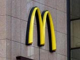 McDonald's временно закрывает 22 ресторана в РФ и убирает из меню салаты