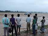 Жертвами наводнения в Индии и Пакистане стали более 440 человек