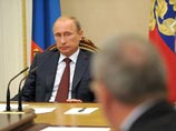 С требованиями упорядочить финансирование "Восточного" президент в основном обращался к куратору стройки вице-премьеру Дмитрию Рогозину С требованиями упорядочить финансирование "Восточного" президент в основном обращался к куратору стройки вице-премьеру Дмитрию Рогозину