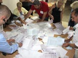 Единороссы лидируют на выборах в Крыму: Аксенов готов пересчитать бюллетени "хоть три раза", крымские татары объявили голосование провальным Единороссы лидируют на выборах в Крыму: Аксенов готов пересчитать бюллетени "хоть три раза", крымские татары объявили голосование провальным