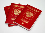 ФМС предлагает ограничить выдачу загранпаспортов в Крыму. Аксенов против: "В XXI веке живем"