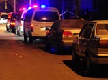 В КНР голого полицейского, застигнутого во время секса с чужой женой, избили и провели по улицам В КНР голого полицейского, застигнутого во время секса с чужой женой, избили и провели по улицам