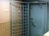 В Подмосковье после допроса умер таджик, из которого выбивали признание в изнасиловании В Подмосковье после допроса умер таджик, из которого выбивали признание в изнасиловании