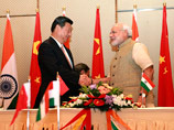 Лидер Китайской народной республики Си Цзиньпин приехал с визитом в Индию и встретился с премьер-министром Нарендрой Моди