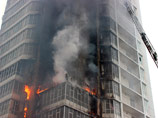 Жилой 25-этажный дом загорелся в Центральном районе Красноярска