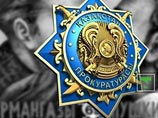 В Казахстане оштрафовали рекламщиков, создавших постер с целующимися Пушкиным и композитором Курмангазы В Казахстане оштрафовали рекламщиков, создавших постер с целующимися Пушкиным и композитором Курмангазы