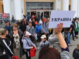 Медведев предложил использовать украинских беженцев на российском рынке труда