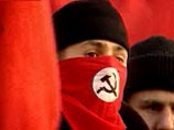 "Повторно мы не будем этого делать, мы уже провели эту акцию. Мы не собираемся на каждый концерт Макаревича приходить и закидывать его яйцами или помидорами. Я думаю, он всё понял", - рассказал в эфире радиостанции "Говорит Москва" нацбол по имени Артем "Повторно мы не будем этого делать, мы уже провели эту акцию. Мы не собираемся на каждый концерт Макаревича приходить и закидывать его яйцами или помидорами. Я думаю, он всё понял", - рассказал в эфире радиостанции "Говорит Москва" нацбол по имени Артем