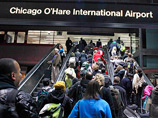 Пожар спровоцировал приостановку авиасообщения в двух аэропортах Чикаго - международного аэропорта О'Хара, расположенного к западу от Чикаго, и аэропорта Мидуэй в юго-западной части города