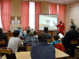 Учителя одной из лучших школ России собирают митинг против слияния с учебным заведением, где на 1 сентября однажды стреляли десантники