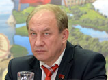 Коммунист Рашкин просит проверить доходы чиновницы мэрии Москвы, у которой украли бриллианты на 7 млн рублей Коммунист Рашкин просит проверить доходы чиновницы мэрии Москвы, у которой украли бриллианты на 7 млн рублей