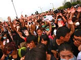 В Гонконге лидеры массового протестного движения, которые на прошлой неделе начали акцию за демократические выборы, приняли поступившее поздно вечером предложение местного правительства о переговорах