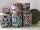 Туалетная бумага с такой упаковкой начала продаваться еще до того, как Крым стал российским. Сама компания образована в 2012 году
