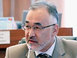 Экс-омбудсмен Киргизии, ныне депутат от правящей фракции "Ар-Намыс" (Достоинство) Турсунбай Бакир уулу возмущен тем, что в Бишкеке запланированы концерты музыкальной группы, в состав которой входят представители секс-меньшинств