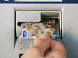 ЦБ отверг предложение ввести лимиты на снятие наличных с зарплатных карт
