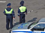 На Брянщине полицейский избил гаишника, решившего проверить у него документы На Брянщине полицейский избил гаишника, решившего проверить у него документы